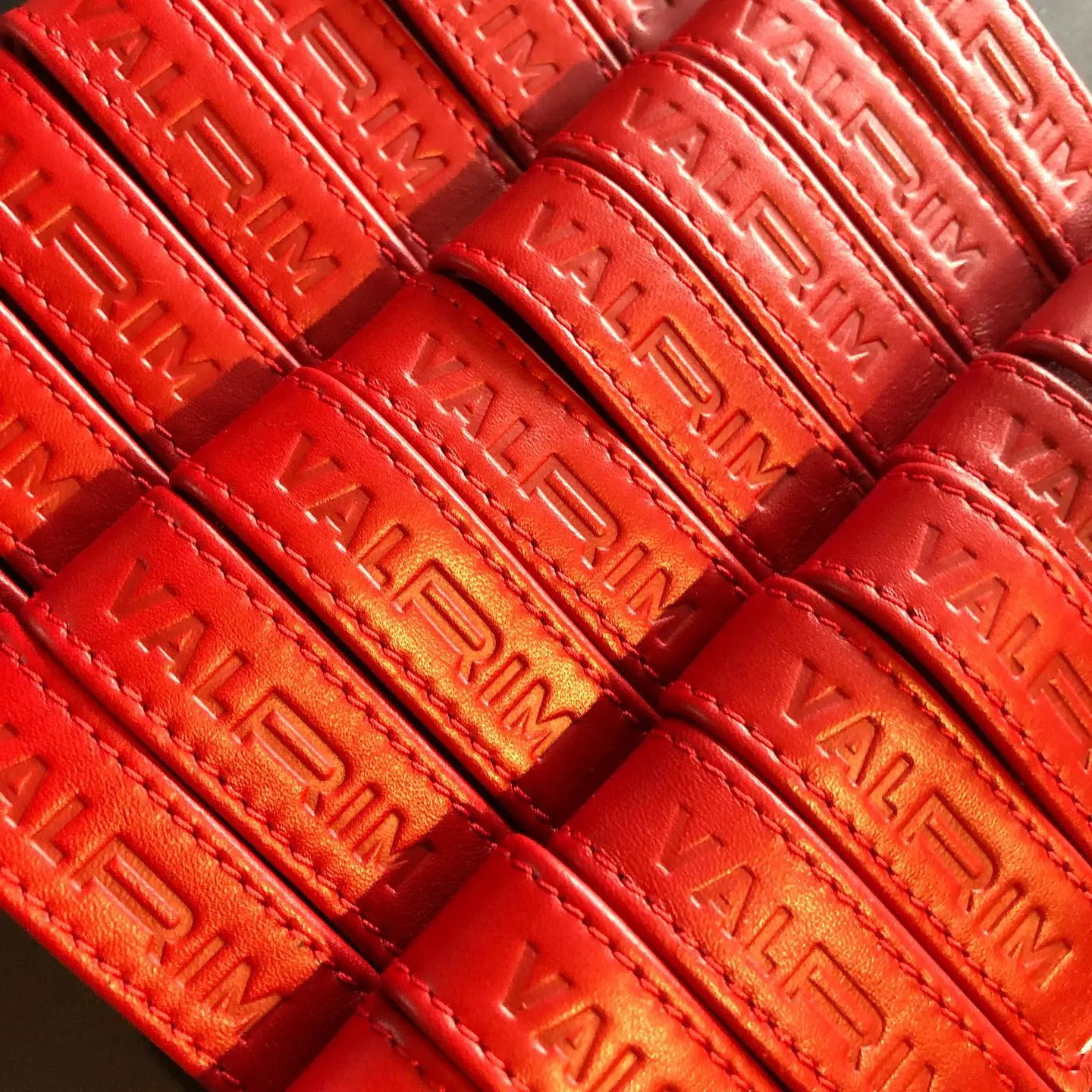 Portes clés personnalisés pour l'entreprise Valrim.